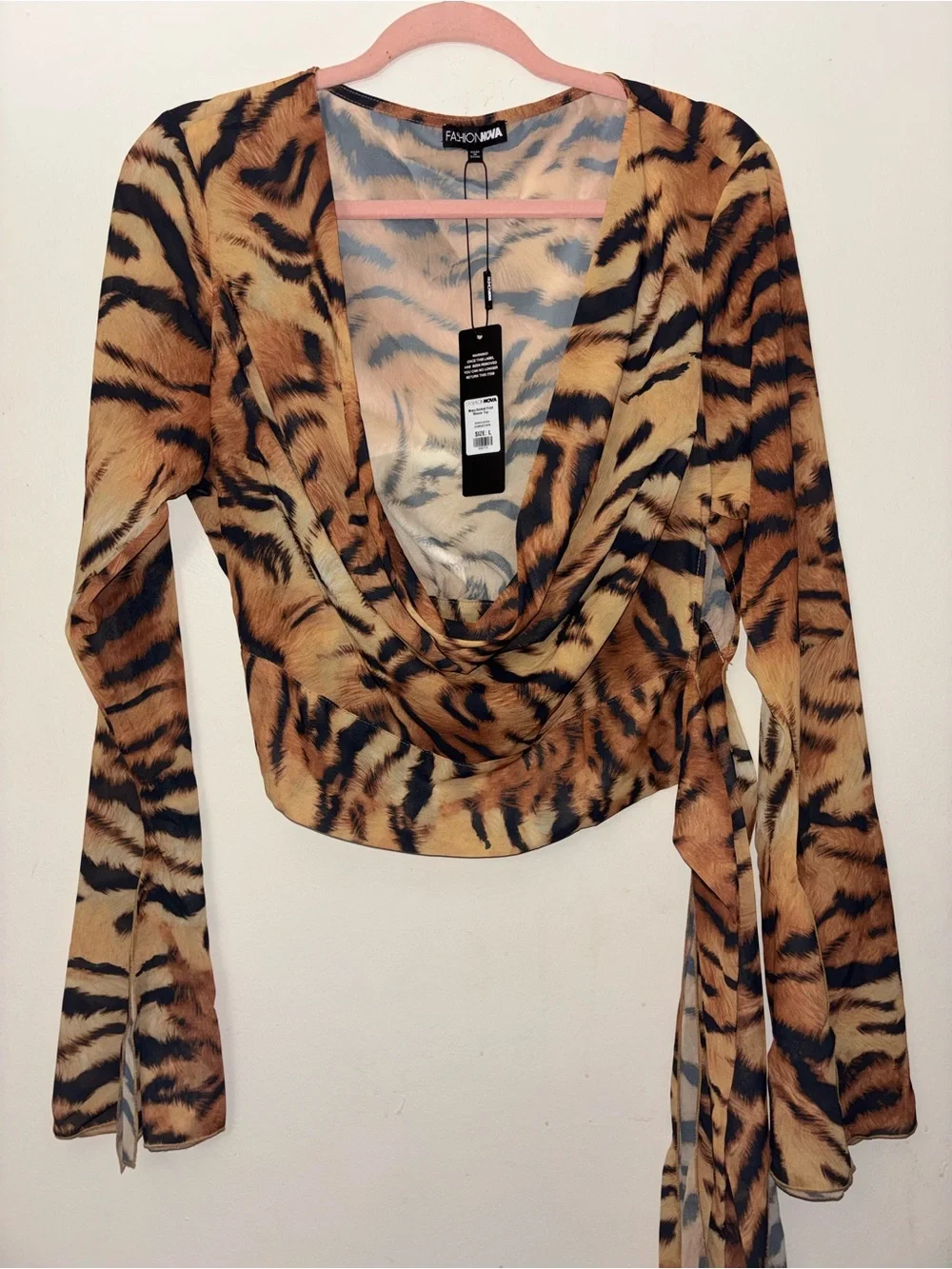 Fashion Nova Maya Animal Print Blouse Top - Picture 1 of 3